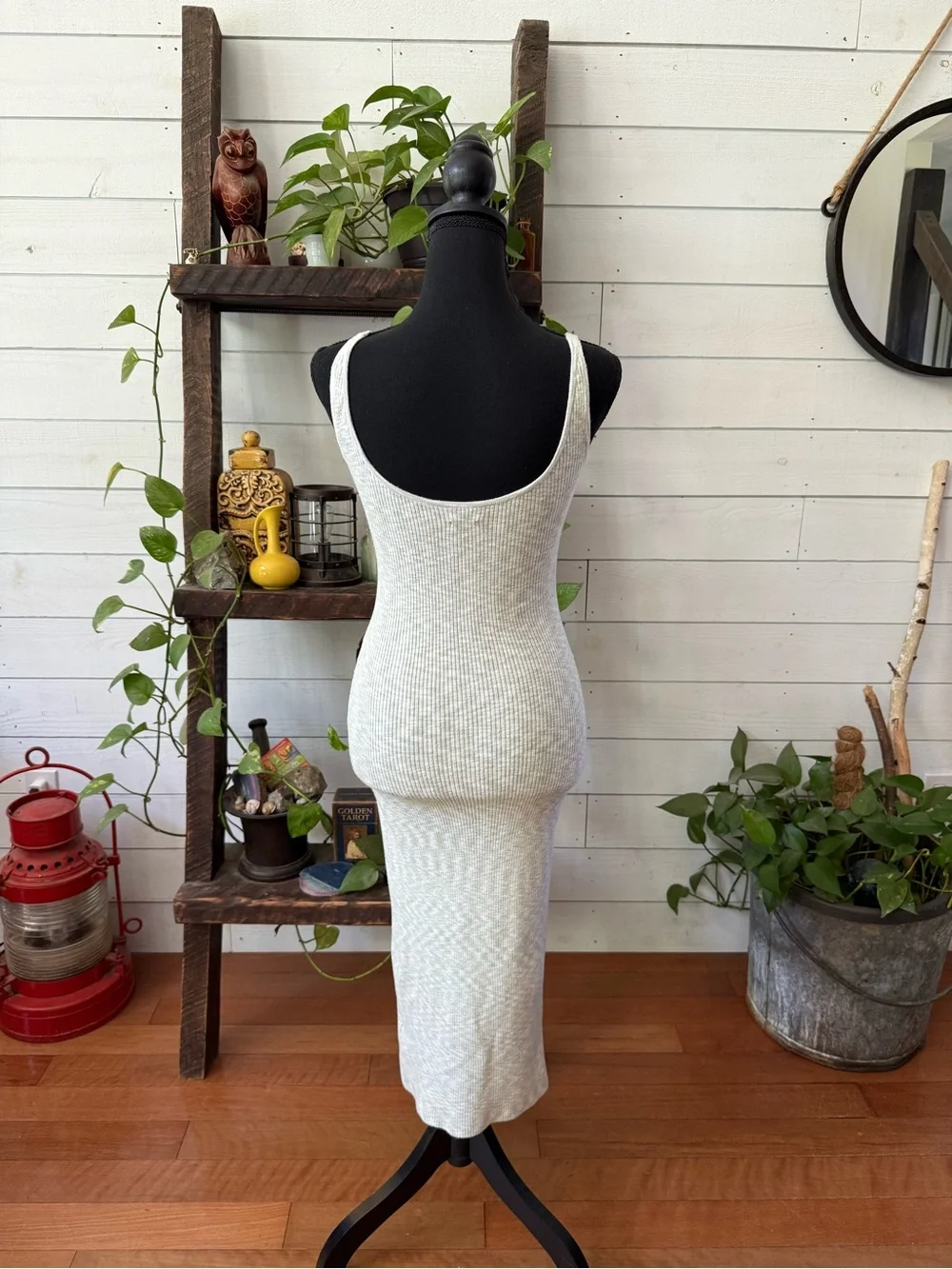 Abercrombie & Fitch Sleeveless Ribbed Maxi Dress in Light Gray